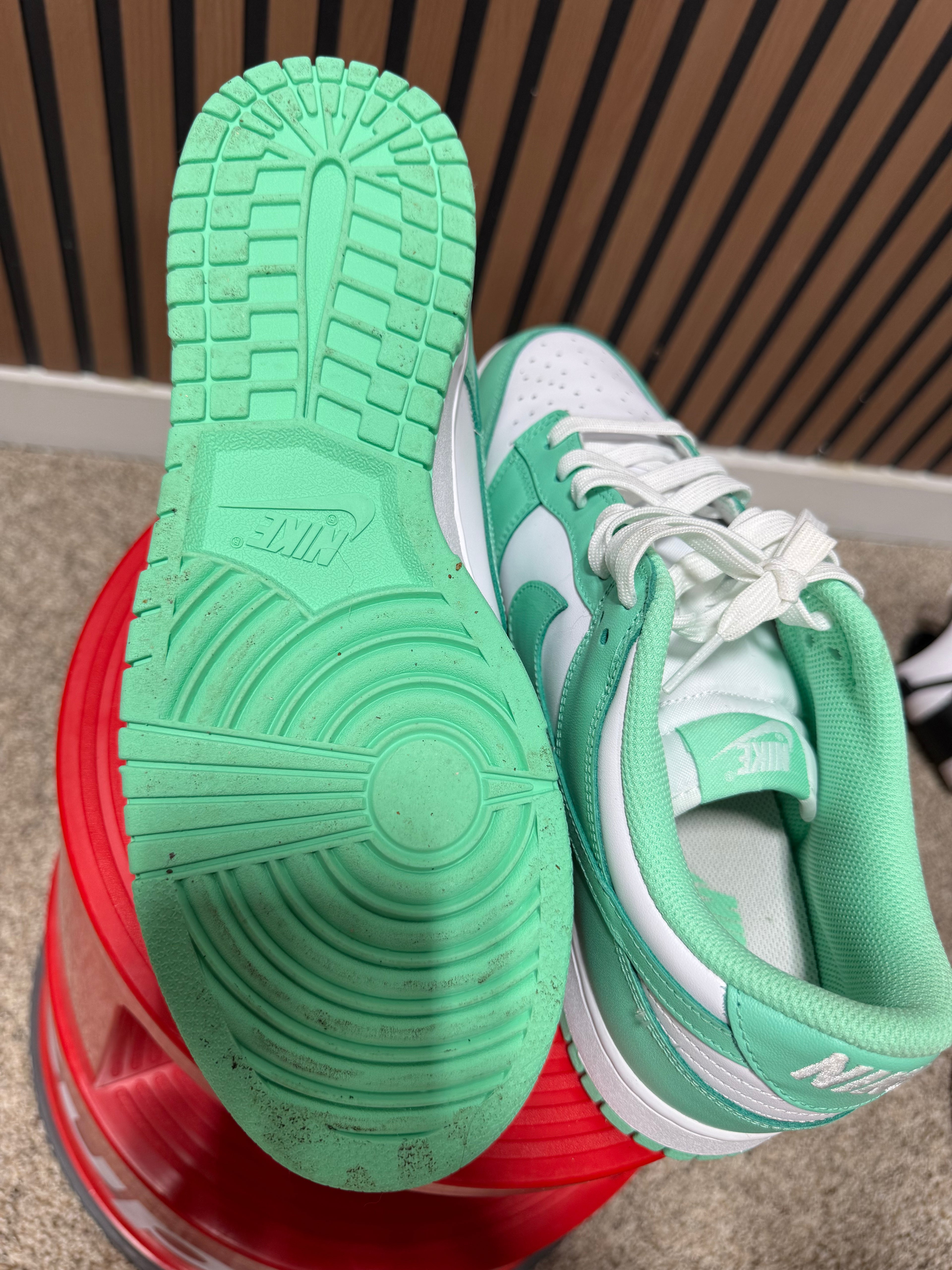 Nike Dunk Low Mint Wmns Sz 12 No Box