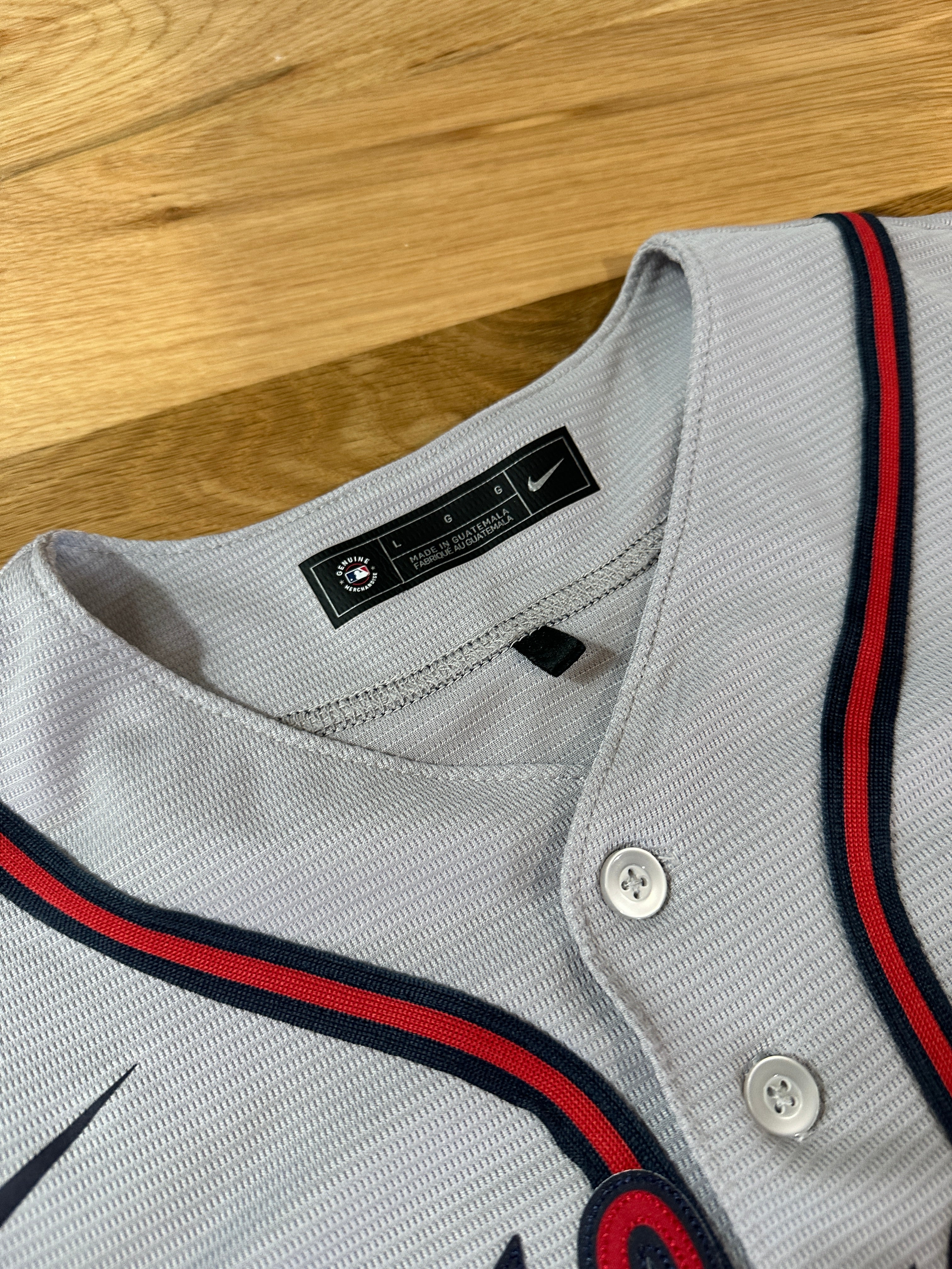 Braves Grey Jersey Sz L