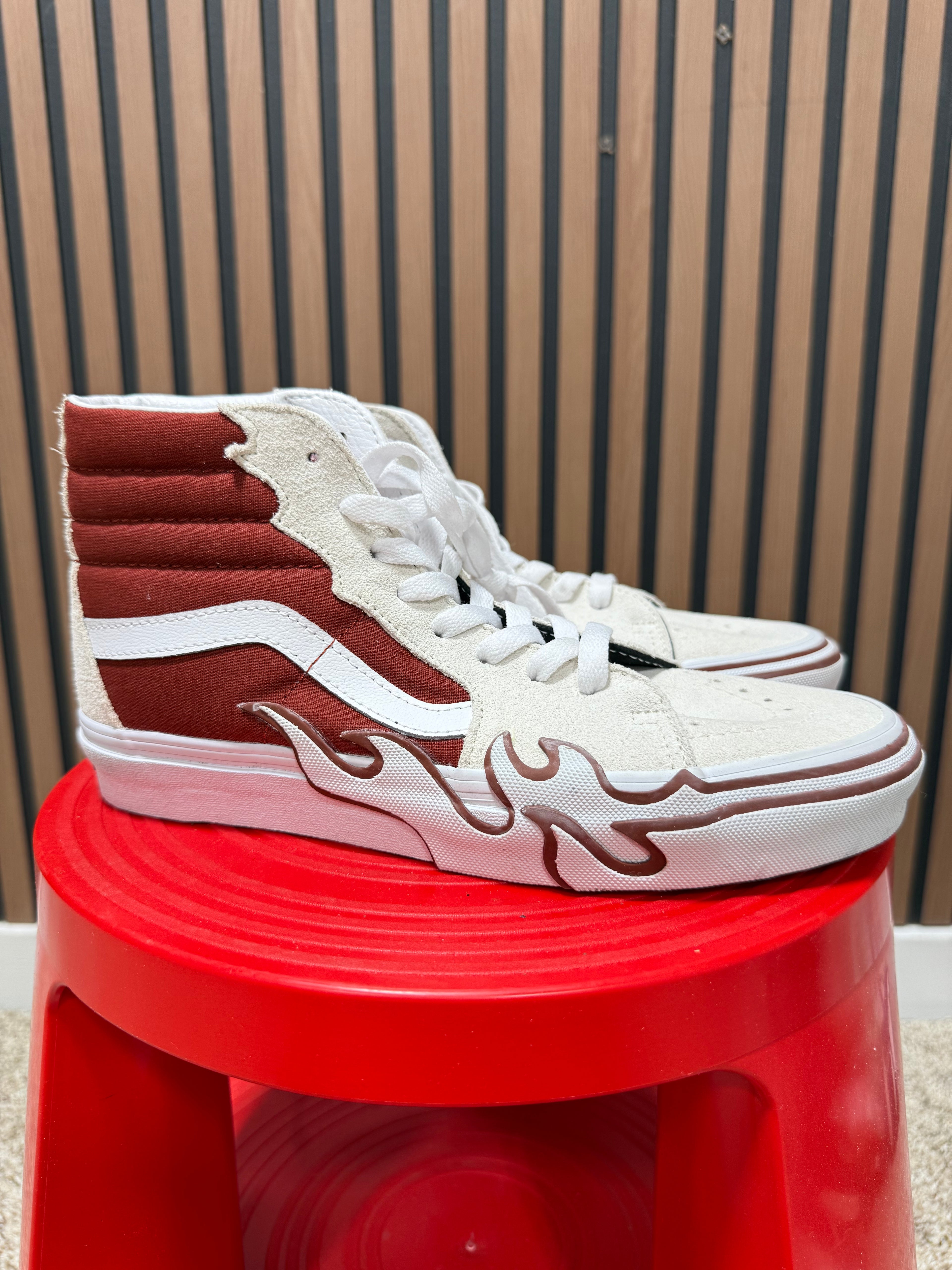 Vans Hi Flames Sz 6.5 No Box