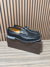 Load image into Gallery viewer, GUCCI Men's Black Leather Loafers Shoes Men's Size 45
