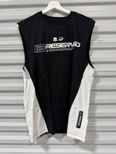 Load image into Gallery viewer, IIzzue graphic-print Cotton Vest | Black Sz M
