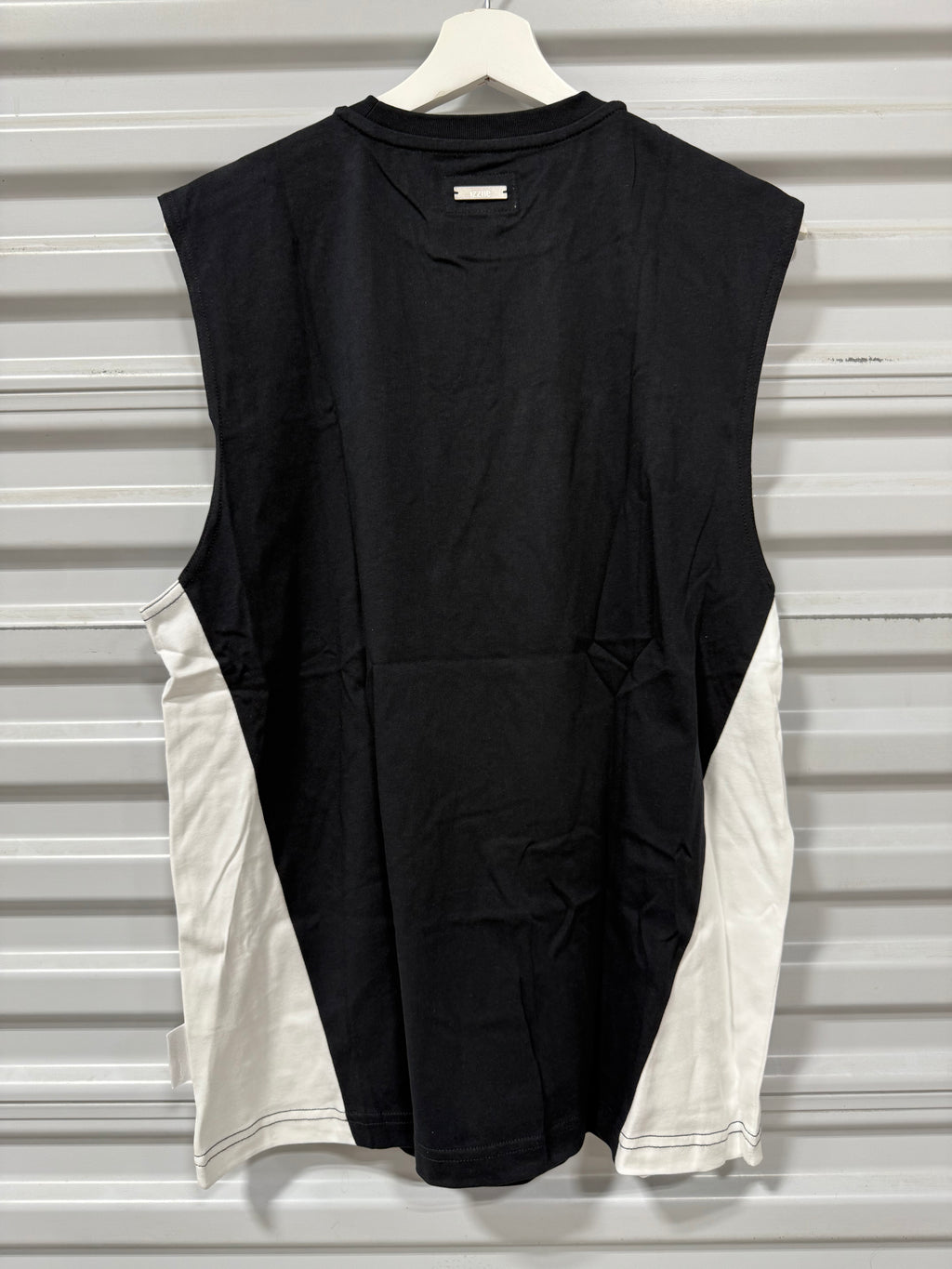 IIzzue graphic-print Cotton Vest | Black Sz M