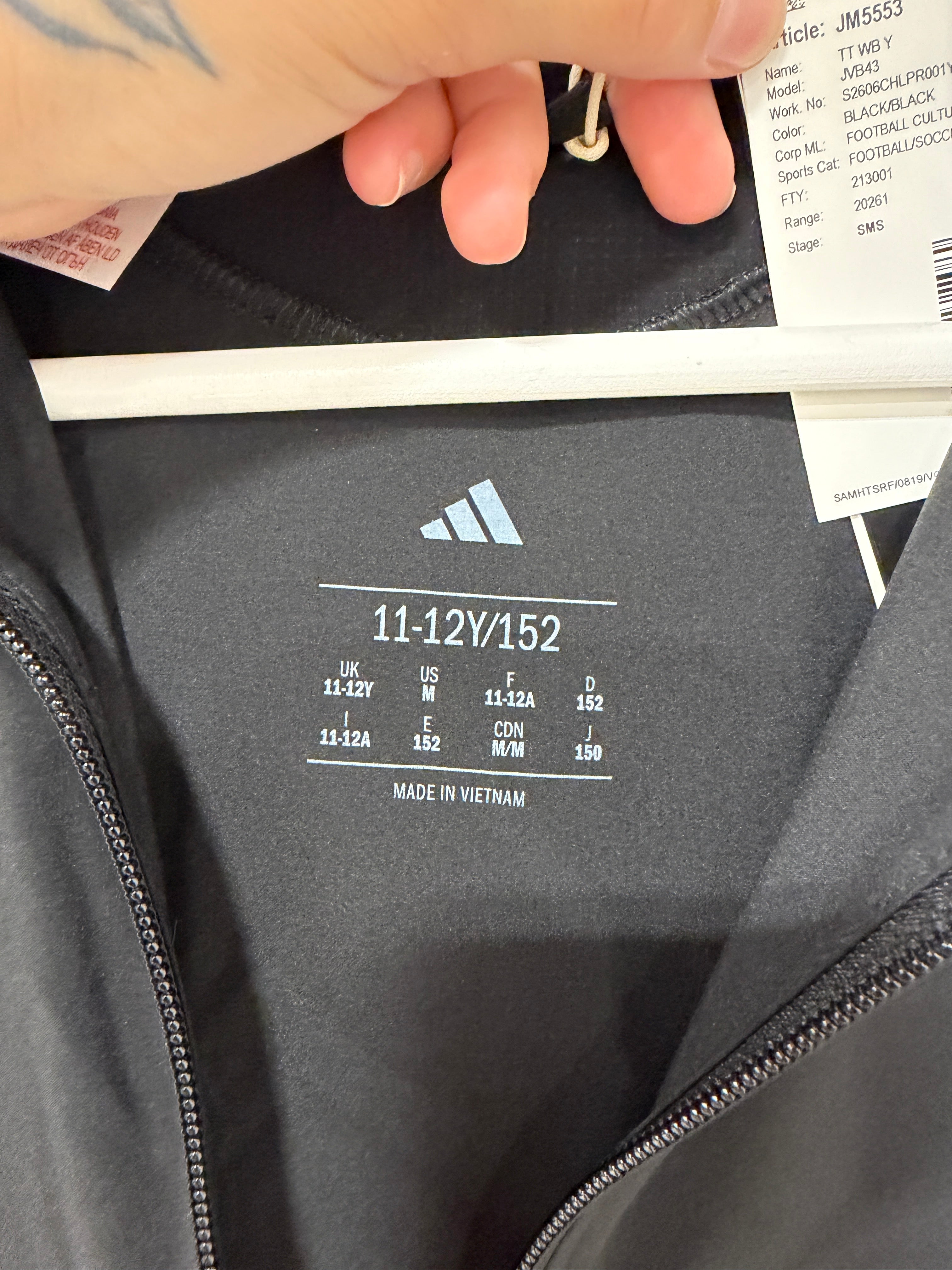 Adidas Tiro Travel Windbreaker youth Size Medium