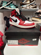 Load image into Gallery viewer, Jordan 1 Chicago 2013 Sz M7 (W8.5)
