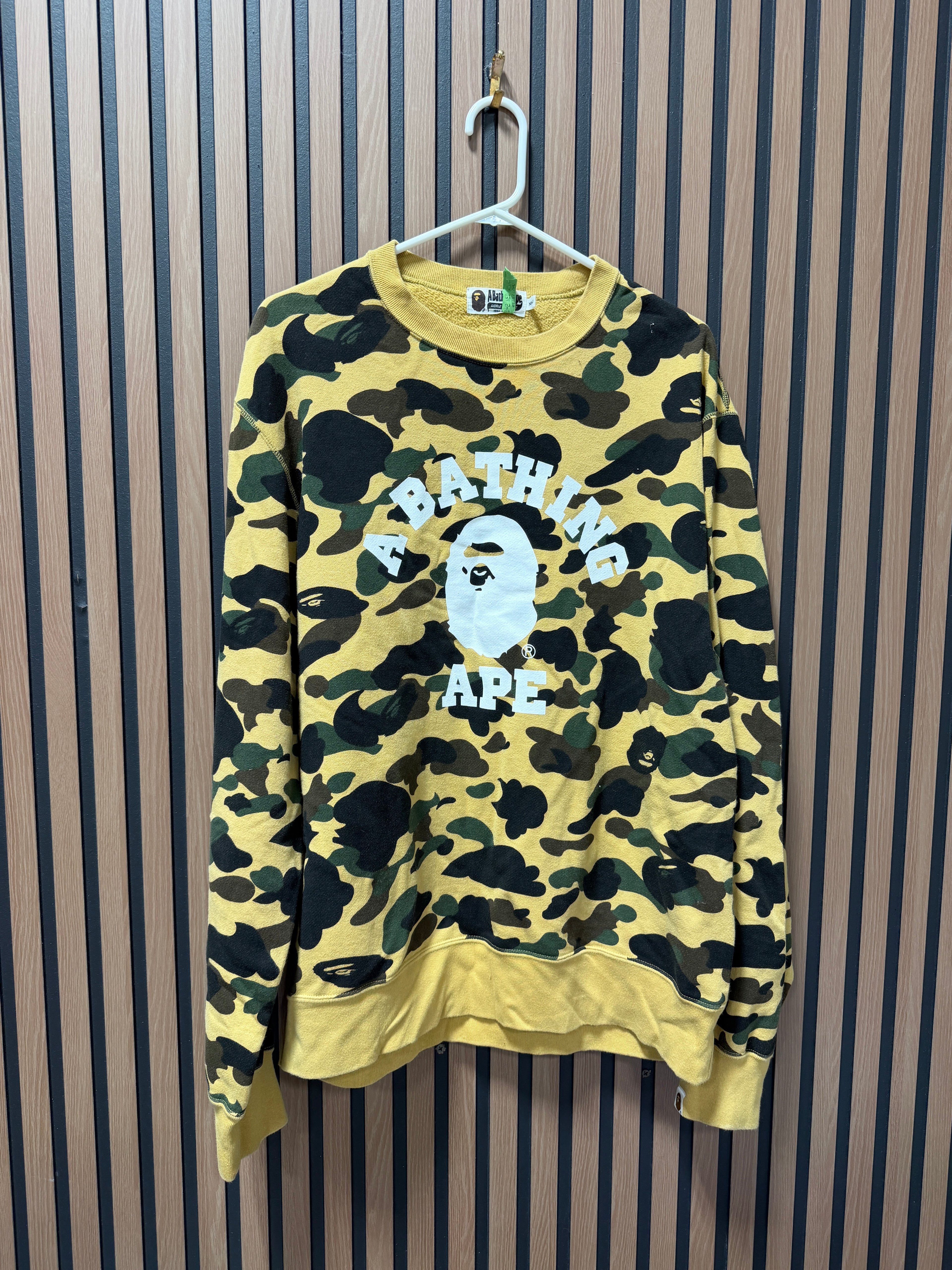A BATHNIG APE Men's Crewneck Size XXL