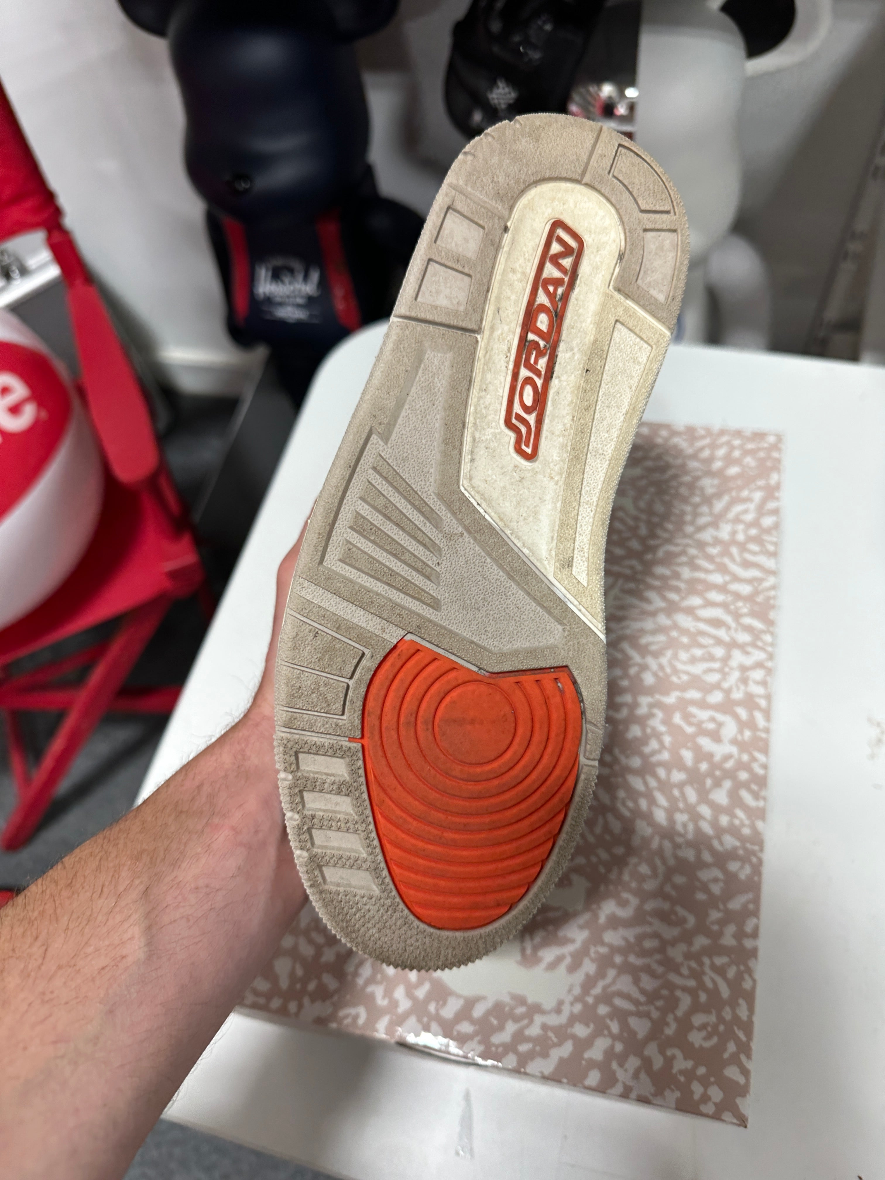Jordan 3 Retro Desert Elephant Sz 7
