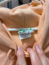 Load image into Gallery viewer, CHAMPION PULLOVER HOODIE Peach
