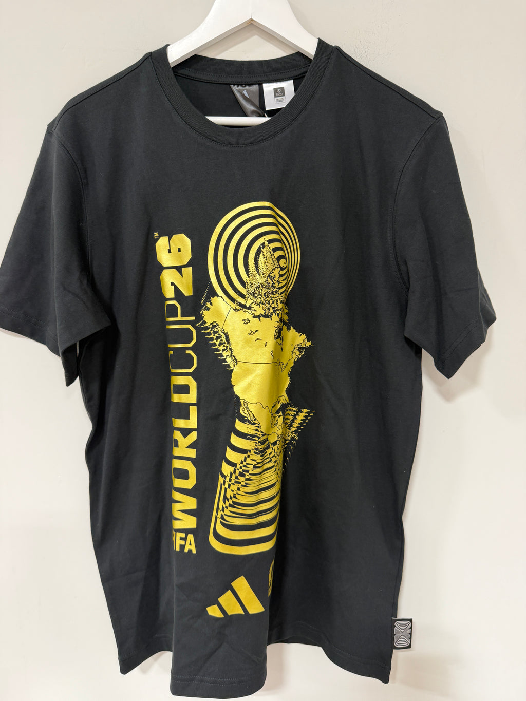 Adidas FIFA World Cup 2026 T-shirt Sz Medium Black