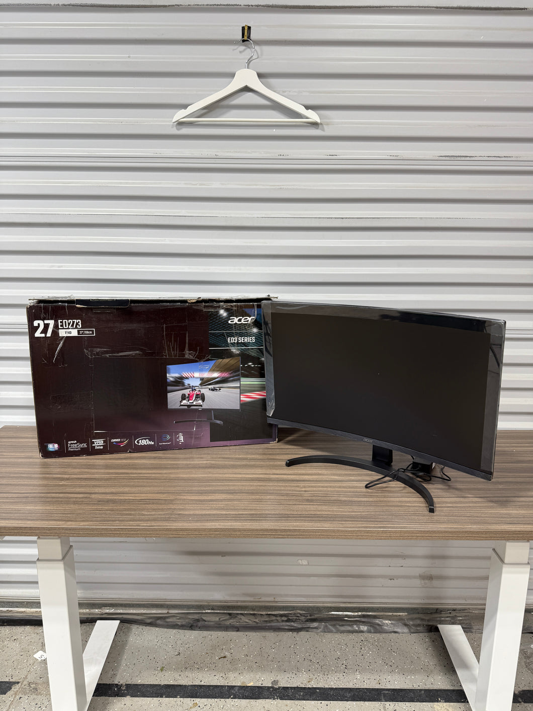 Acer 27