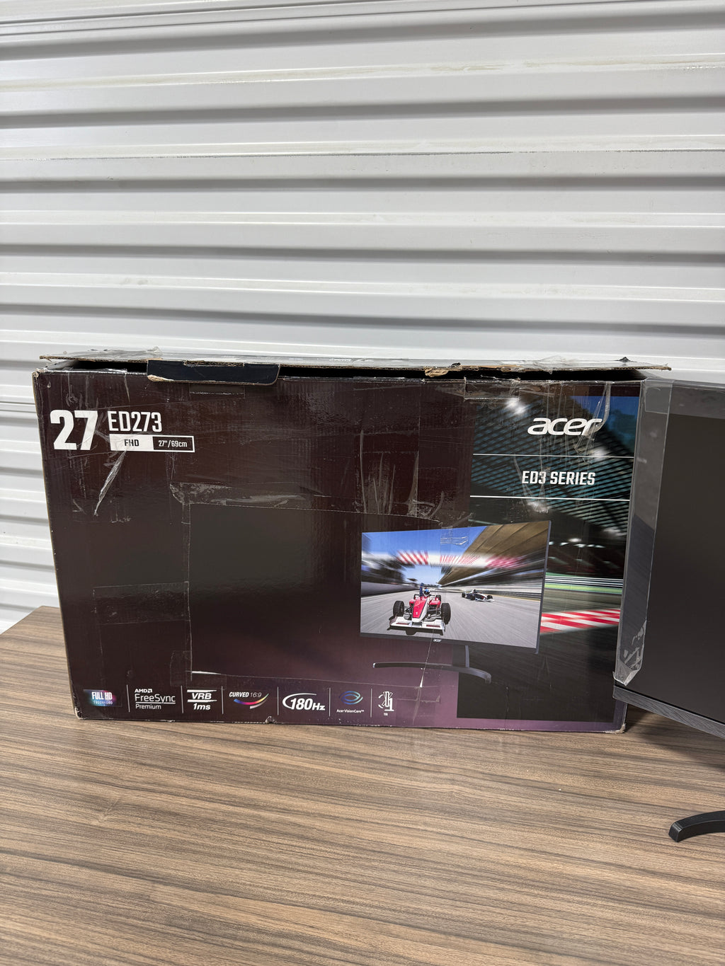 Acer 27" ED273 Curved Full HD (1920 x 1080