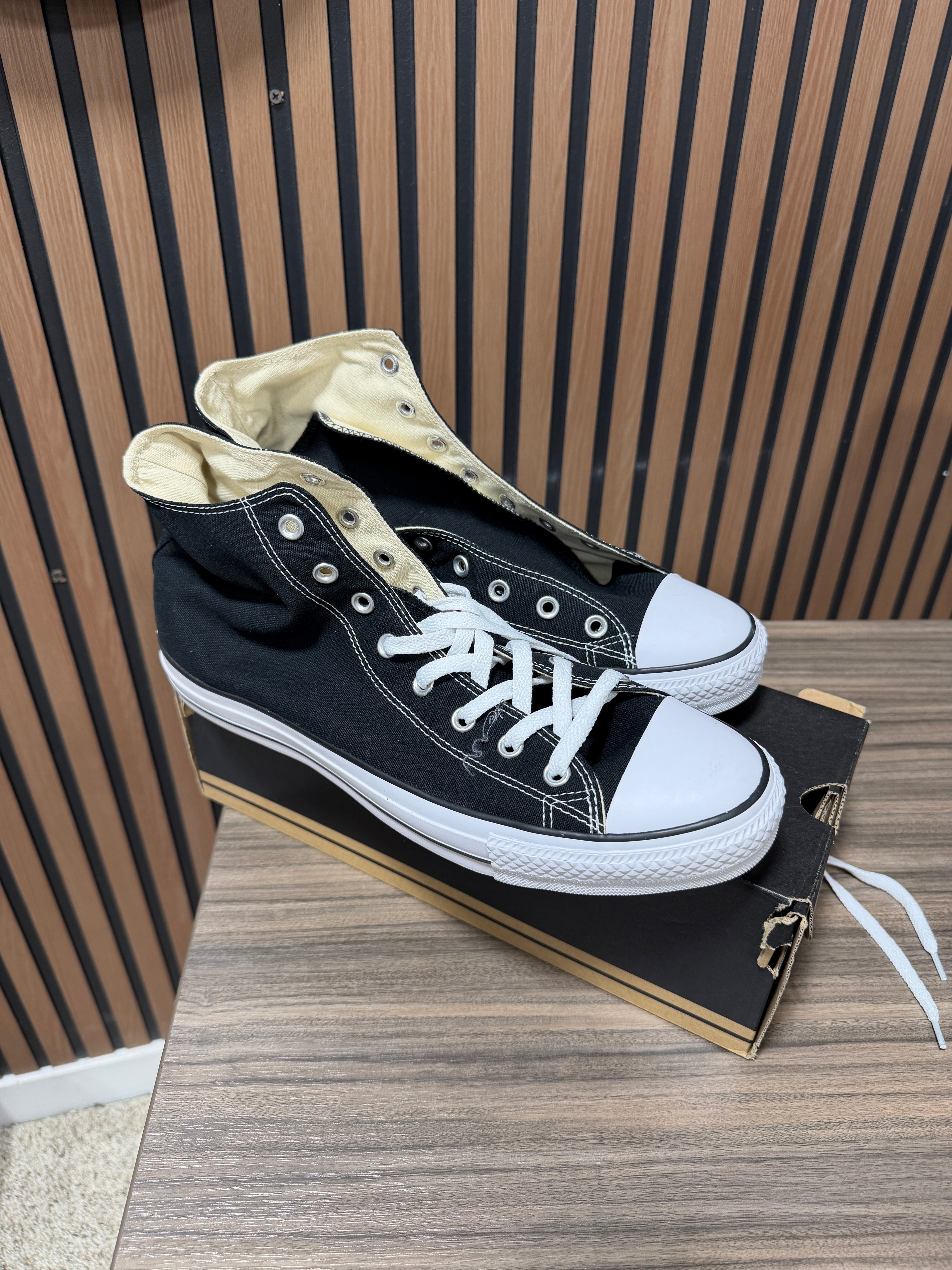 Converse High tops Black Sz 12