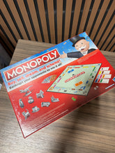 Load image into Gallery viewer, Hasbro Monopoly C1009 Classic Board Game New Sealed
