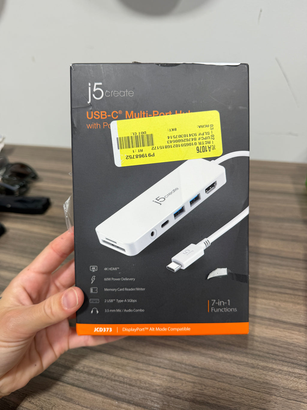 j5create USB-C Multi-Port Hub with Power Delivery (JCD373)