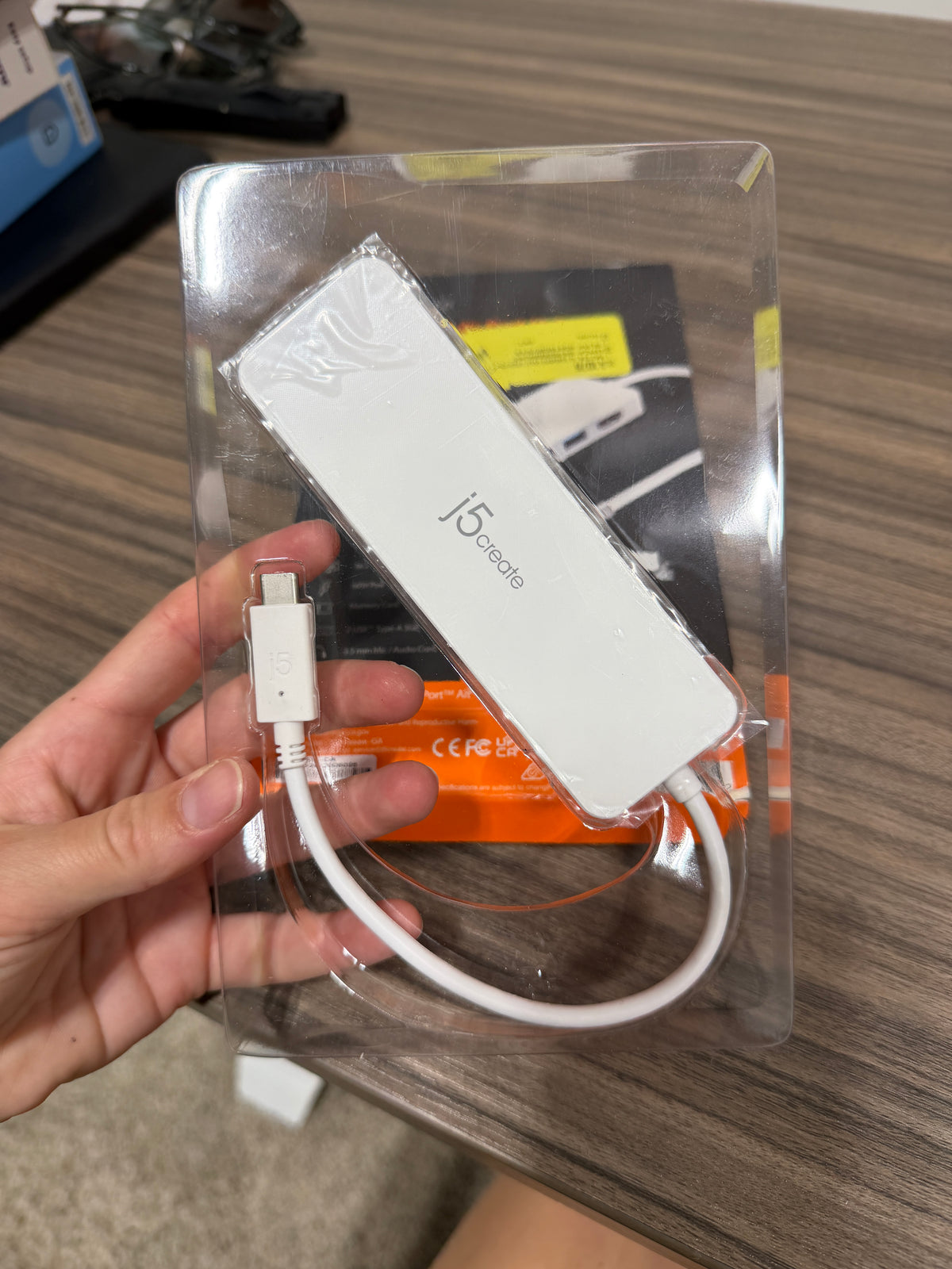 j5create USB-C Multi-Port Hub with Power Delivery (JCD373)