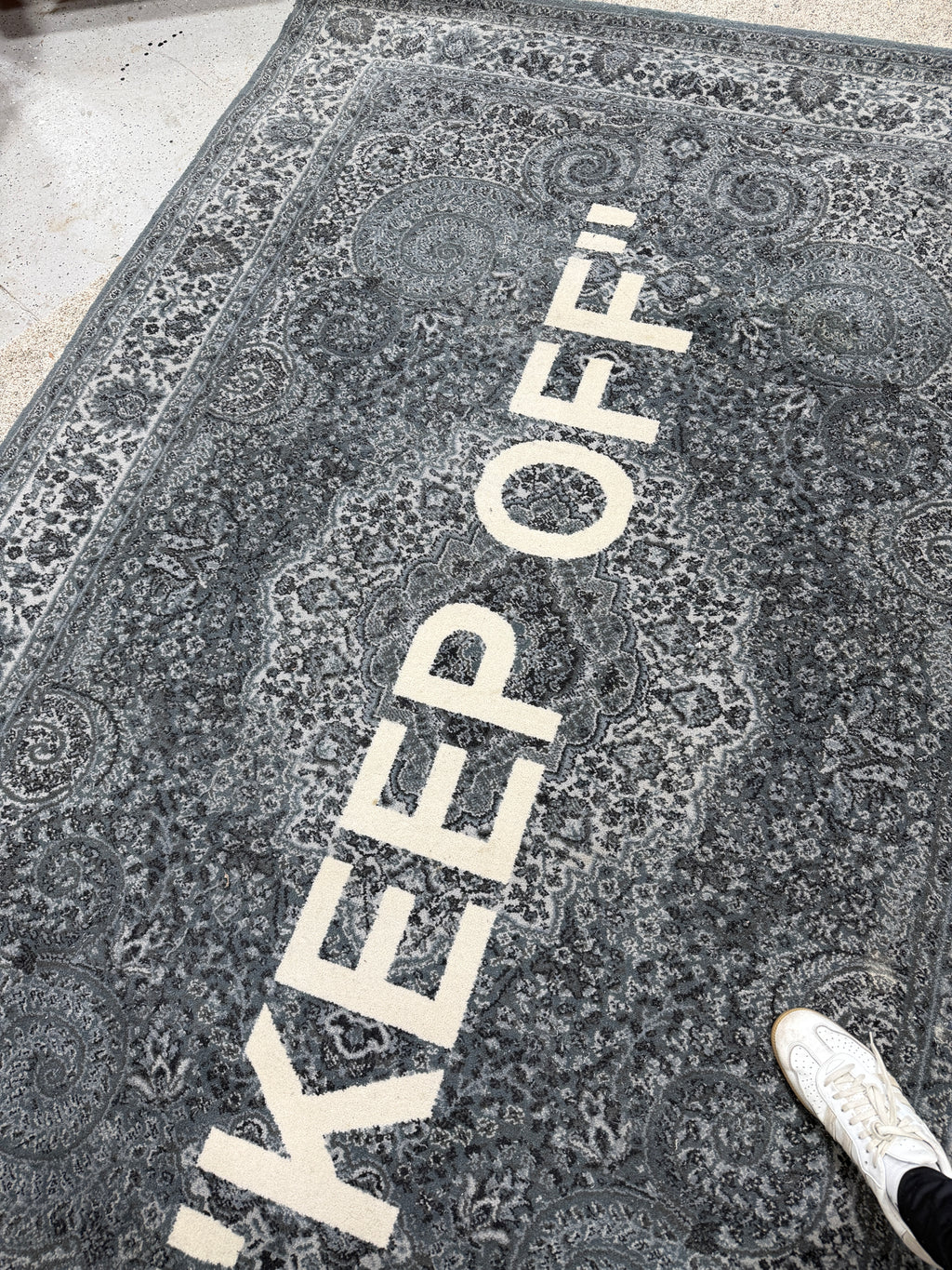 IKEA "Keep Off" Rug 200cm x 300cm SEE PICTURES