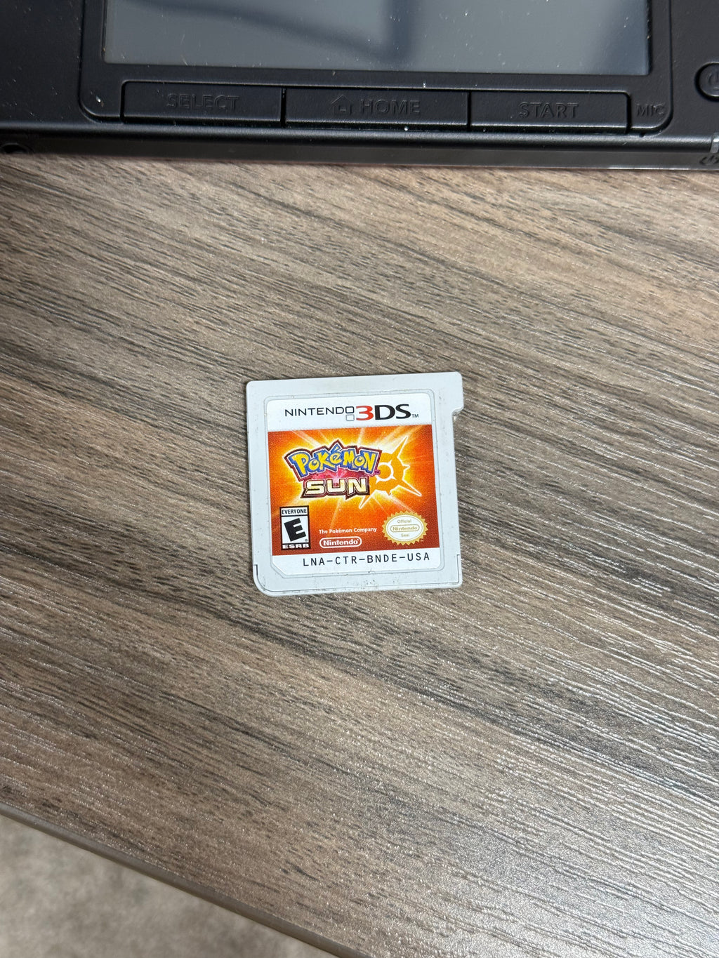 Nintendo 3DS XL With Pokemon Sun