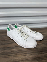 Load image into Gallery viewer, Adidas Stan Smith Sz 7 Mens
