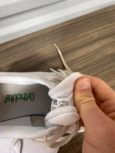 Load image into Gallery viewer, Adidas Stan Smith Sz 7 Mens
