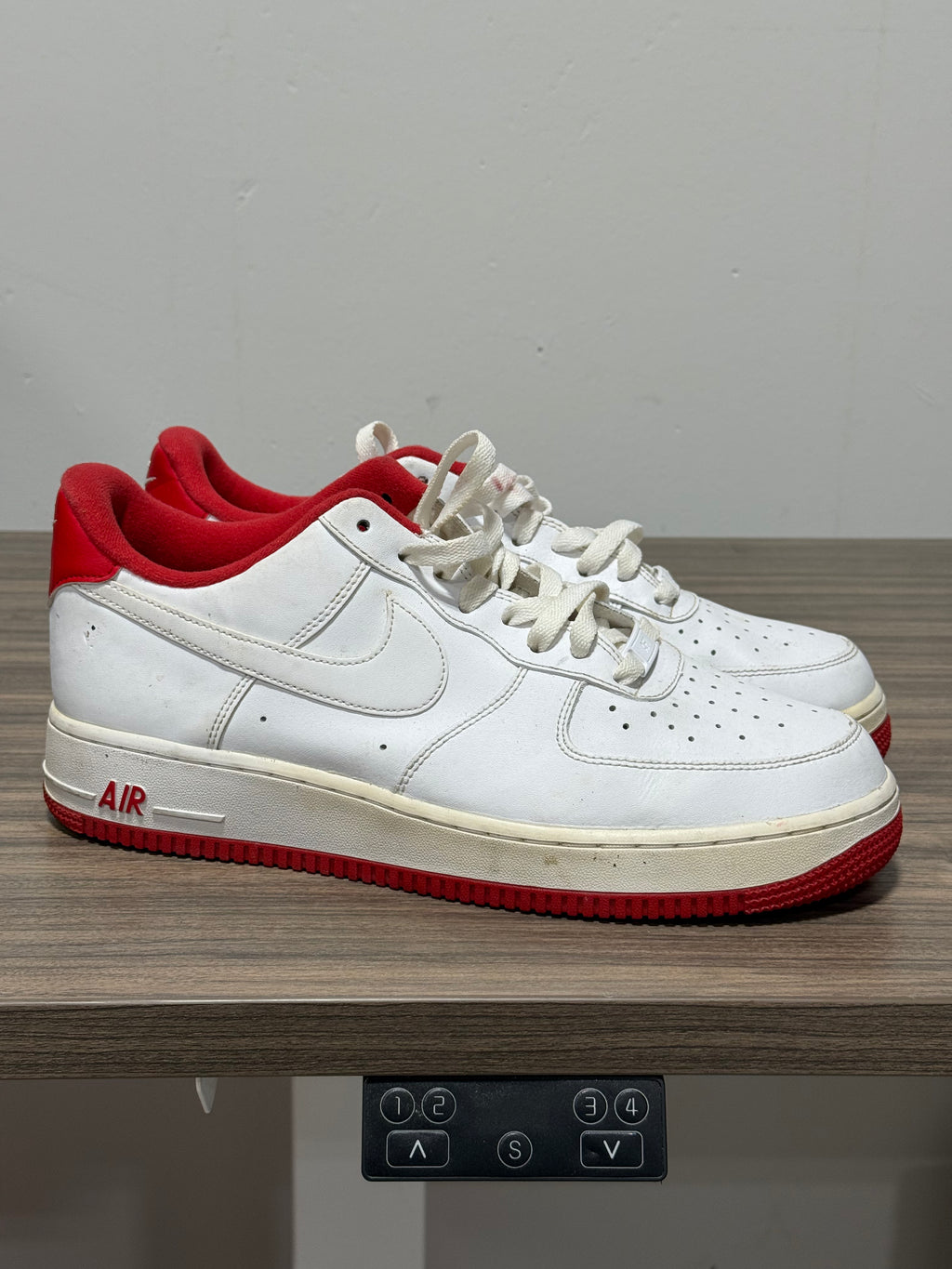 Air Force 1 Low White/Red Sz 10 No Box