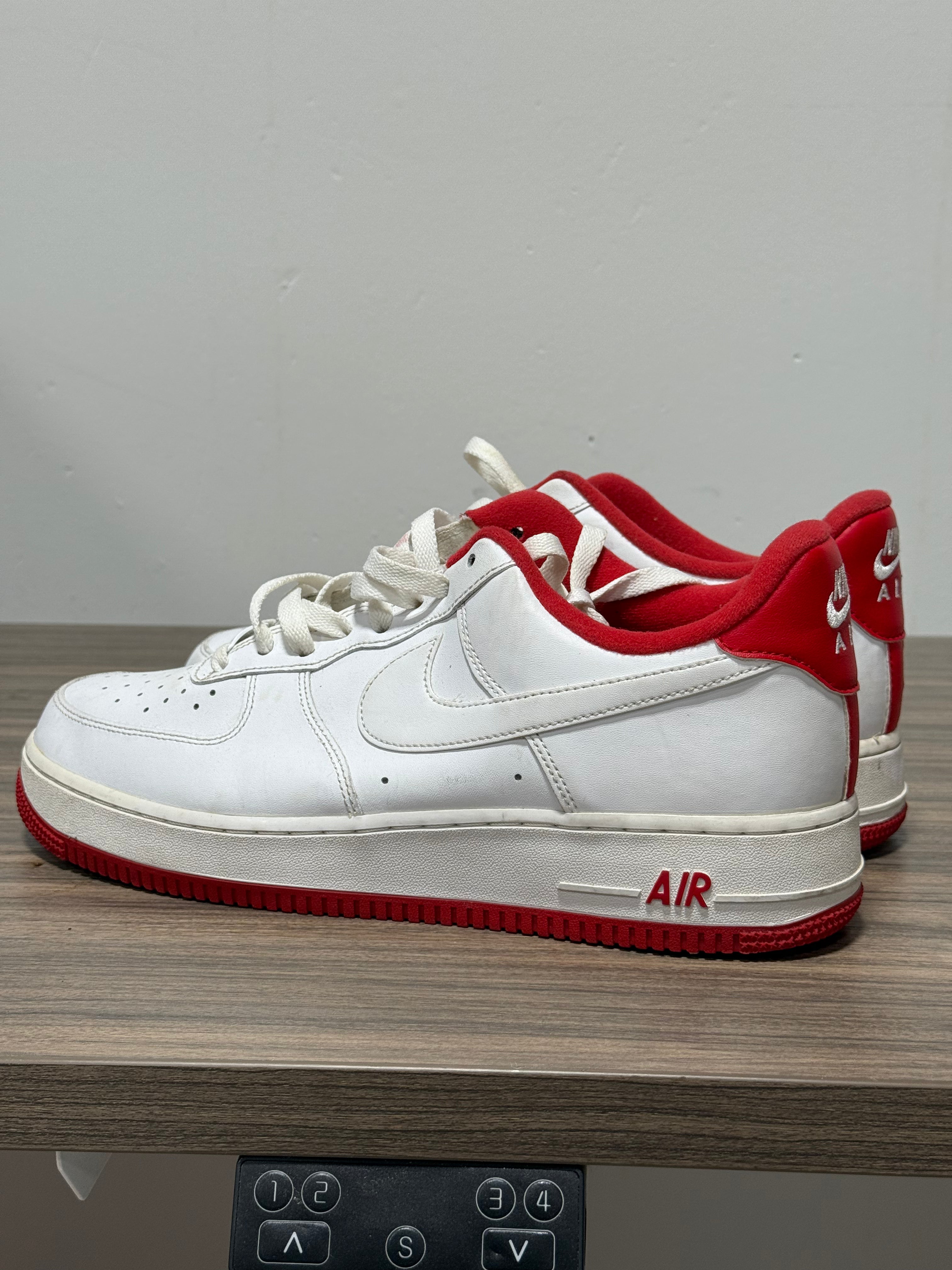 Air Force 1 Low White/Red Sz 10 No Box