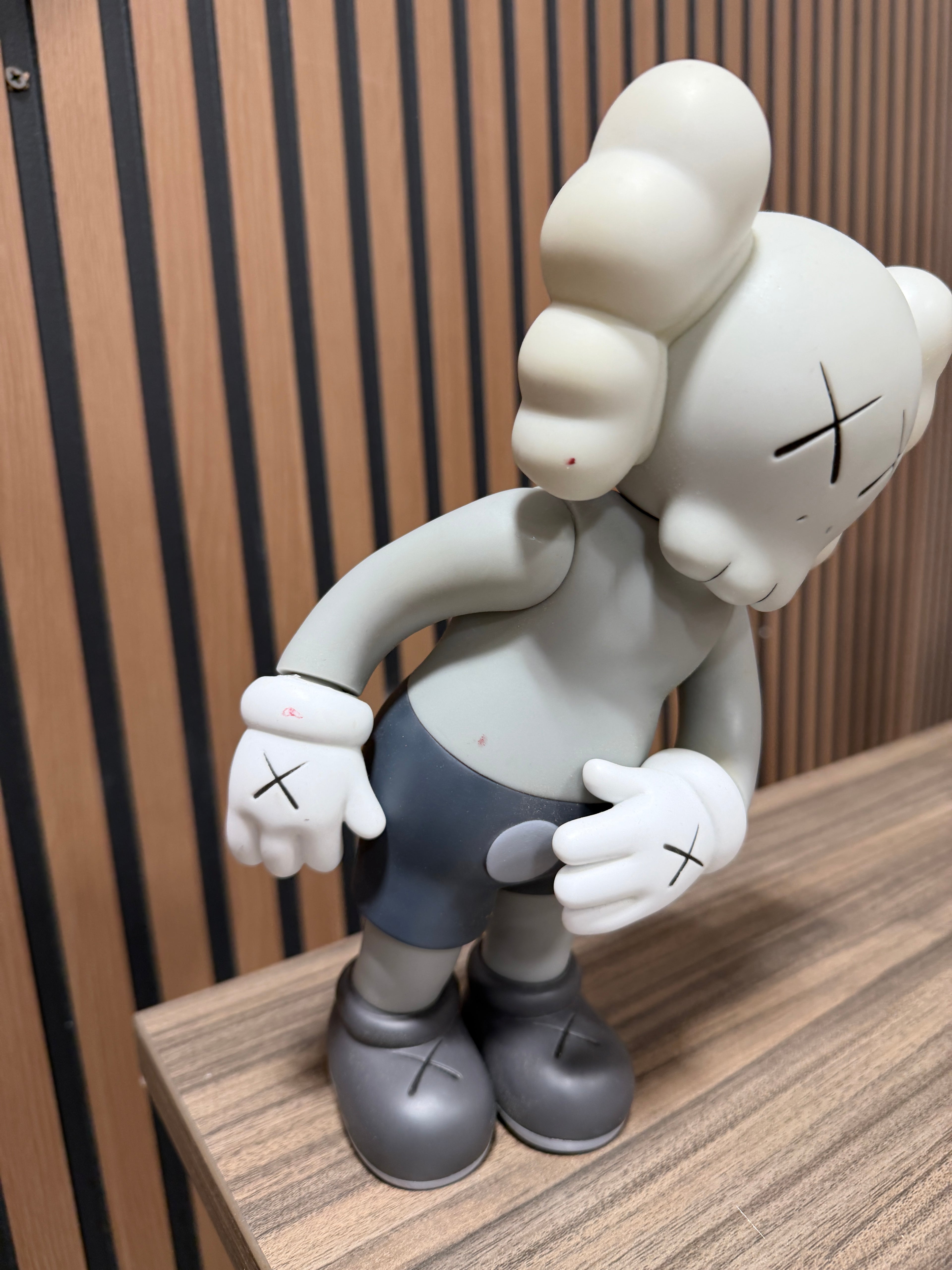 KAWS Share Vinyl Figure Leaning