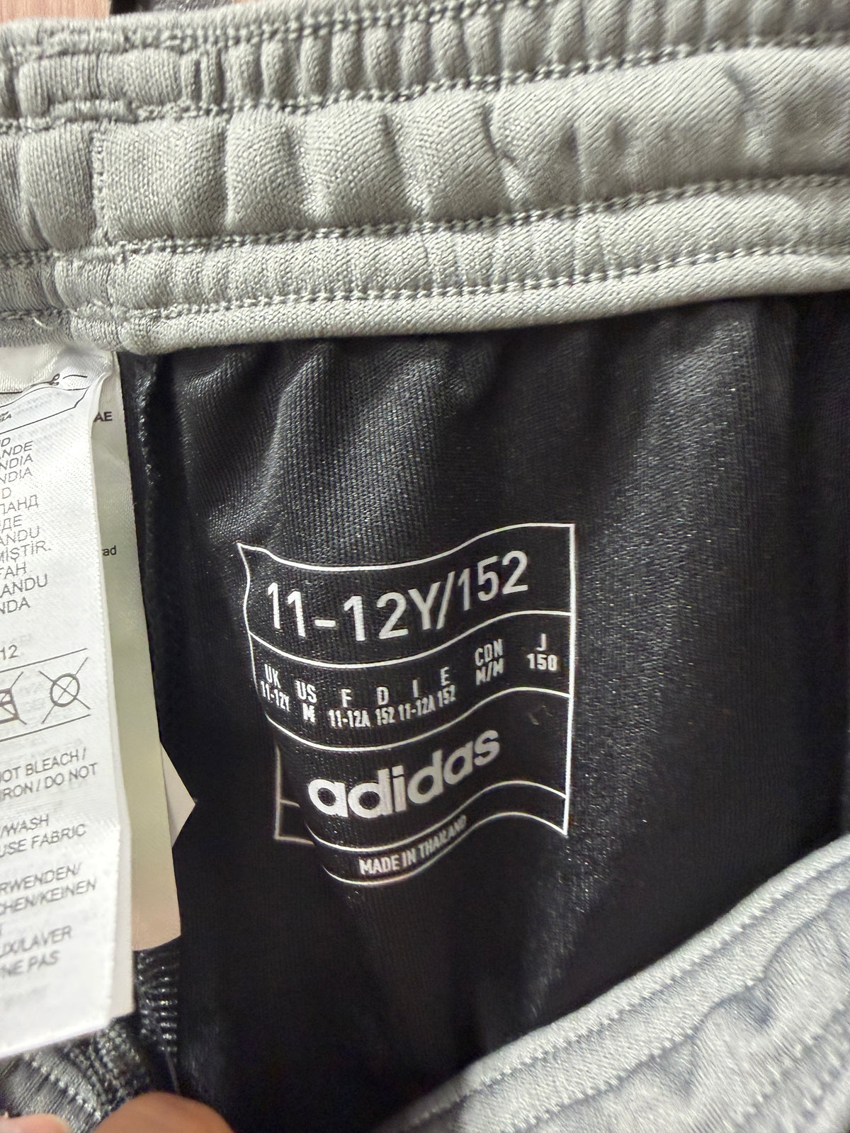 Adidas House of Tiro Nations Pack Shorts youth sz 11-12Y