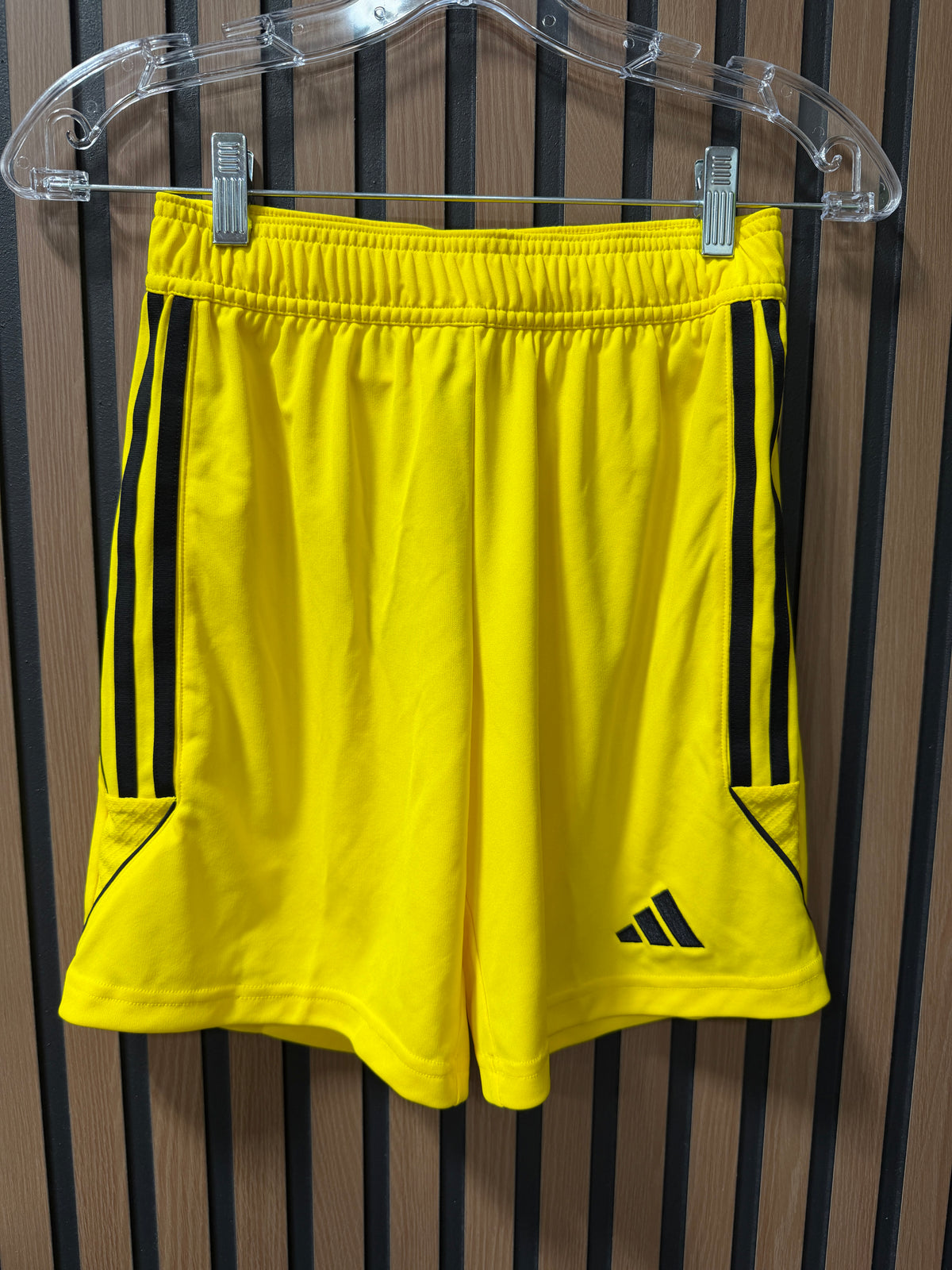 Adidas Tiro 23 League Training Shorts youth sz 11-12Y