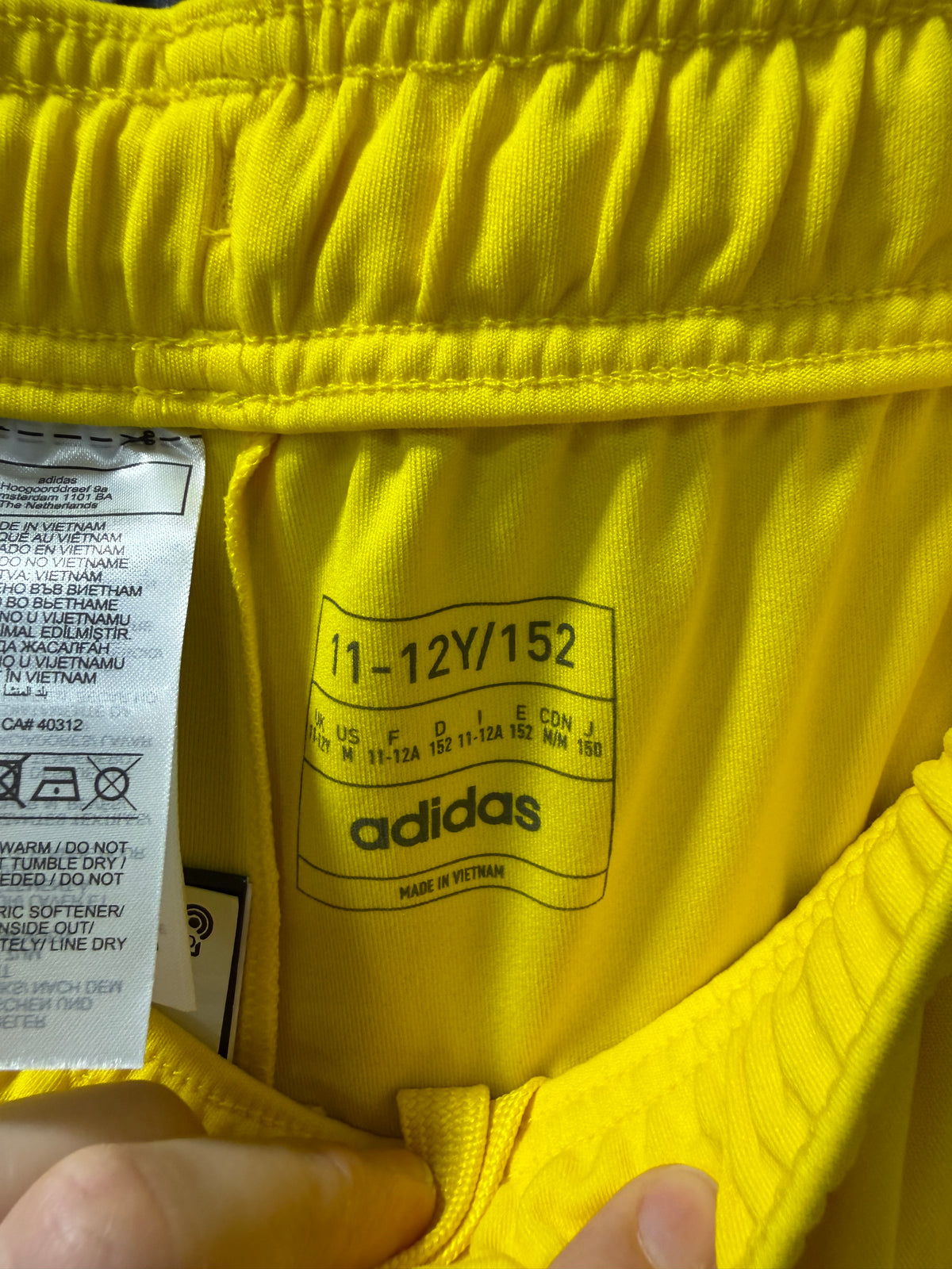 Adidas Tiro 23 League Training Shorts youth sz 11-12Y