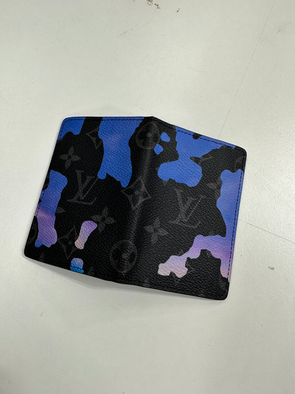 Louis Vuitton Pocket Organizer