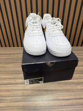 Load image into Gallery viewer, Nike Air Force 1 Low Retro 'Ivory Snake' 2019 Sz 15
