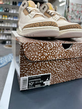 Load image into Gallery viewer, Jordan 3 Retro Palomino Sz 10.5
