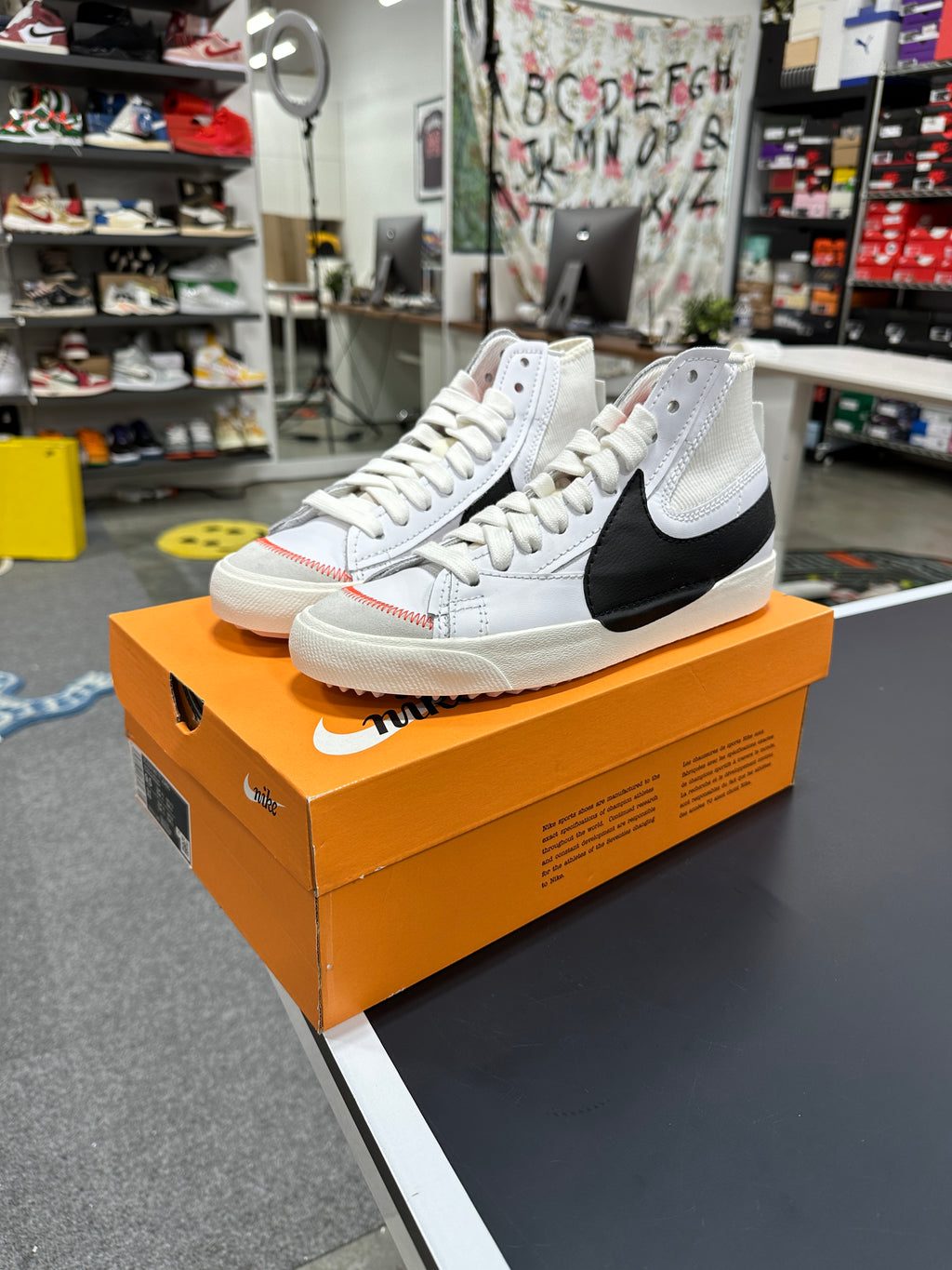 Nike Blazer Mid 77 Jumbo White Black Sz 9.5
