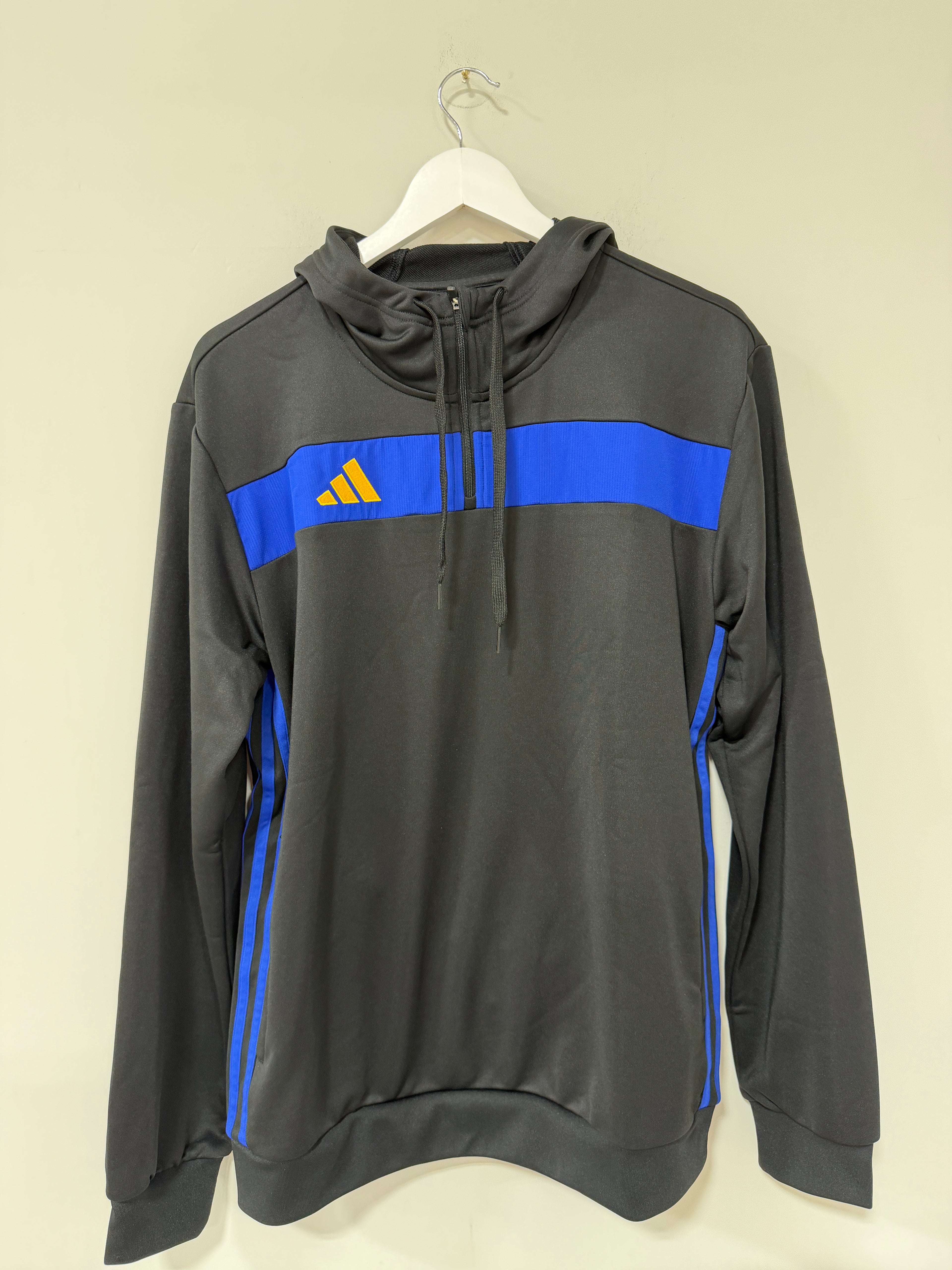 TIRO 25 ESSENTIALS SWEAT HOODIE Size Medium