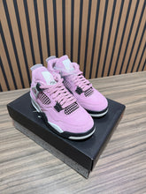 Load image into Gallery viewer, Wmns Air Jordan 4 Retro 'Orchid' Sz 6W
