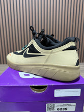 Load image into Gallery viewer, Nike SB Nyah Free 2 Rattan/Black Sz 11
