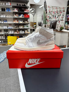 Jordan 1 Mid SE Craft Tech Grey Sz 11