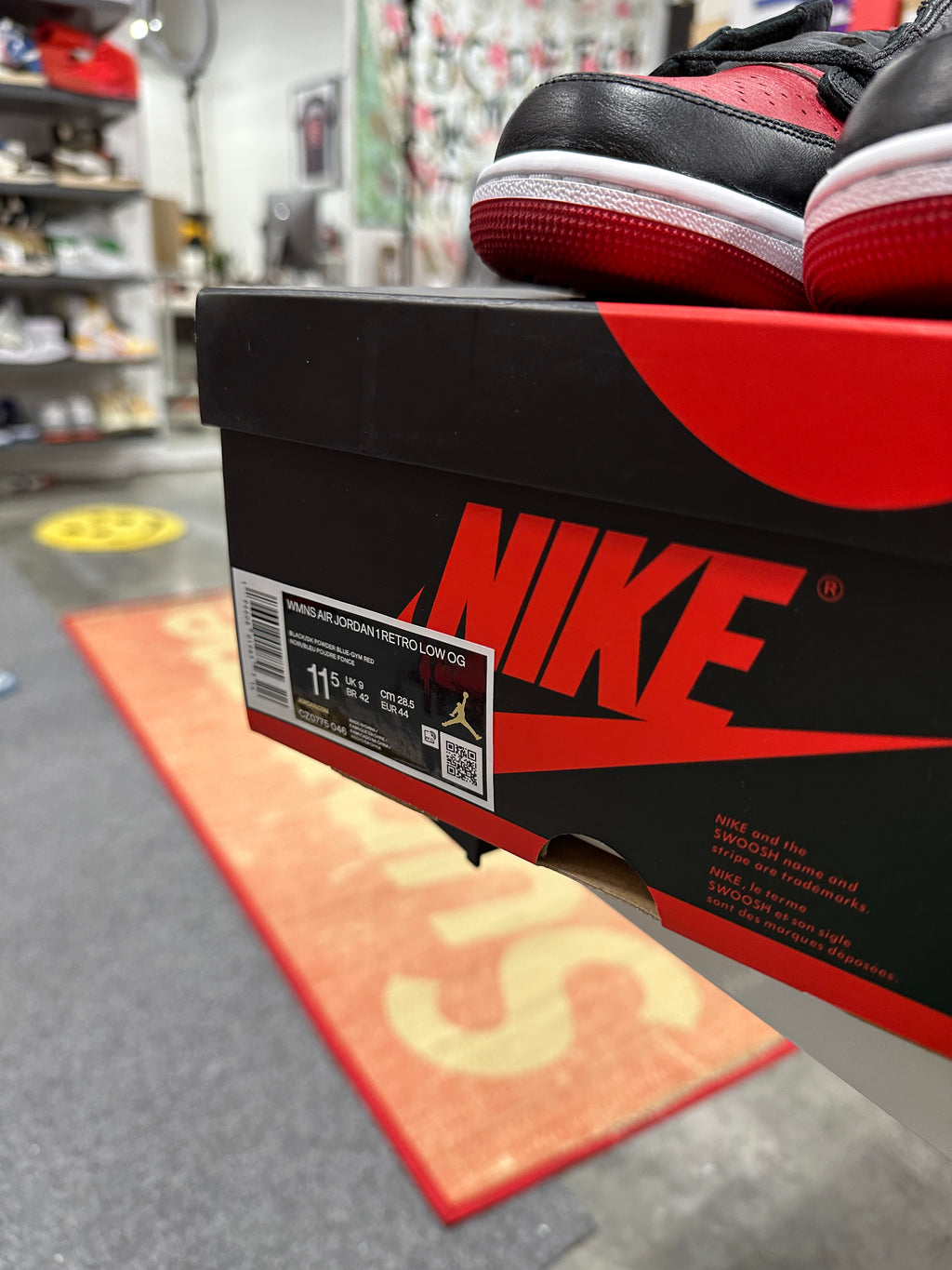 Jordan 1 Retro Low OG NC to Chi M10 (W11.5)