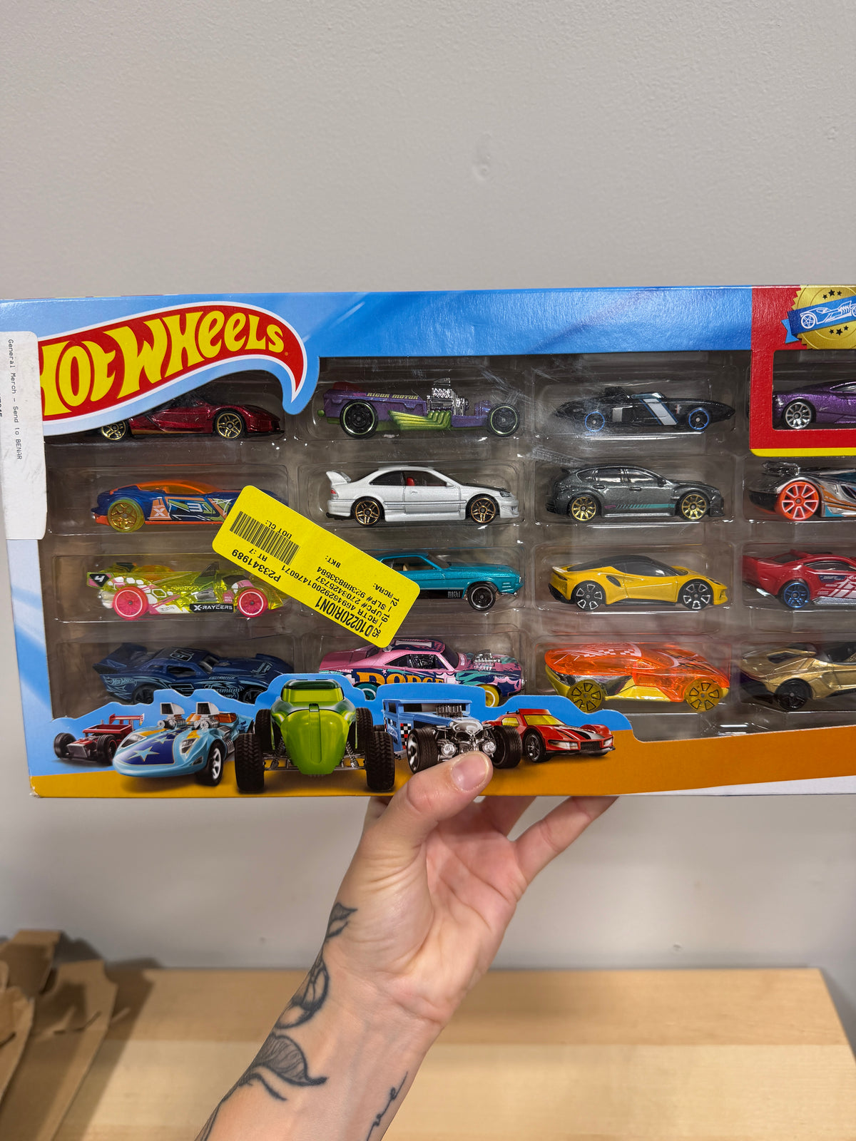 Hot Wheels 20-Car Gift Pack