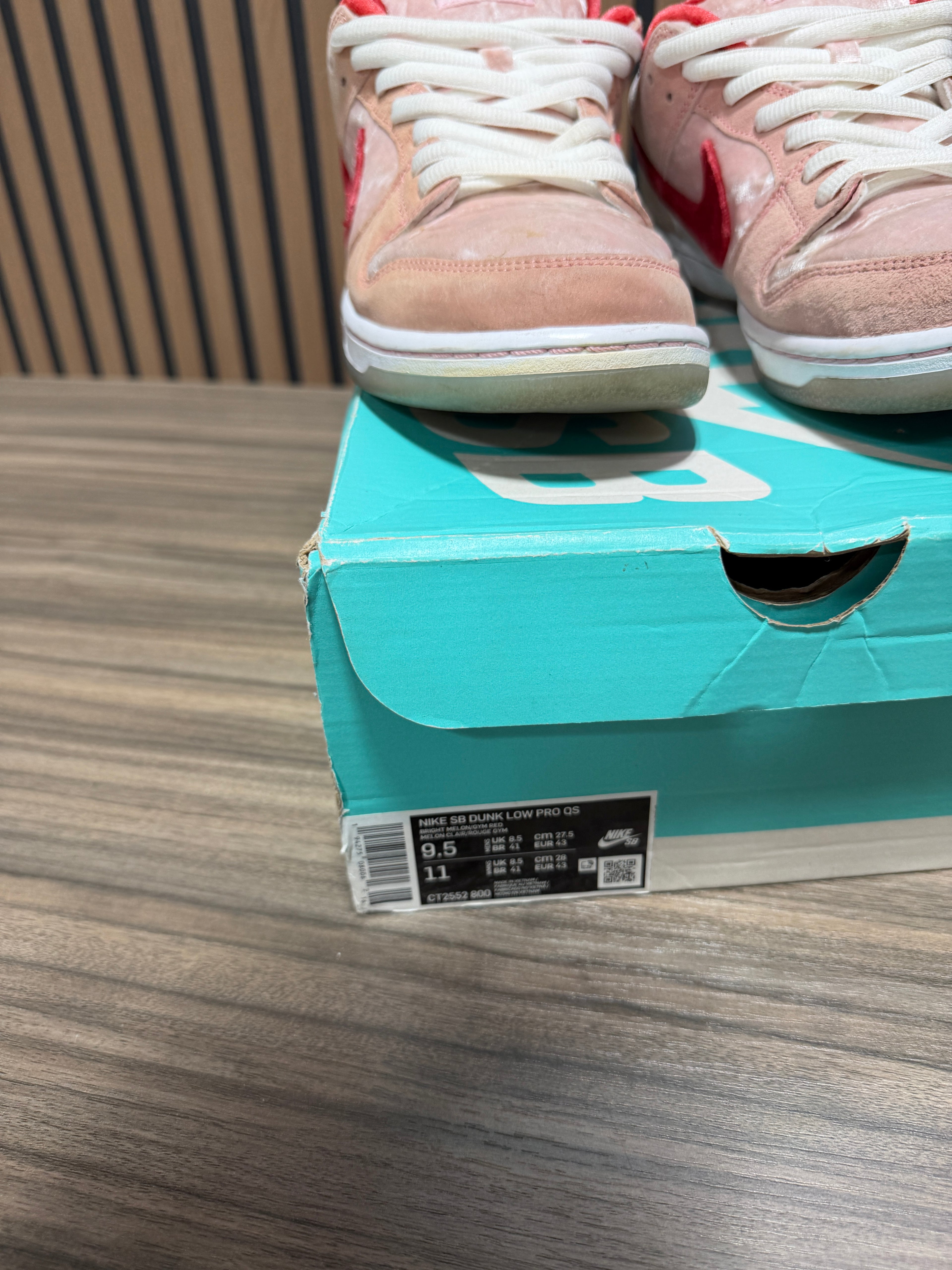 StrangeLove x Nike Dunk Low SB 'Valentine's Day' Sz 9.5