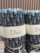 Load image into Gallery viewer, Vintage Dior Monogram Moon Snow Boots Sz 38-40 No Box
