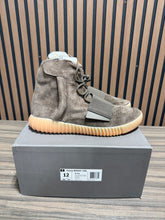 Load image into Gallery viewer, adidas Yeezy Boost 750 'Chocolate' Sz 12
