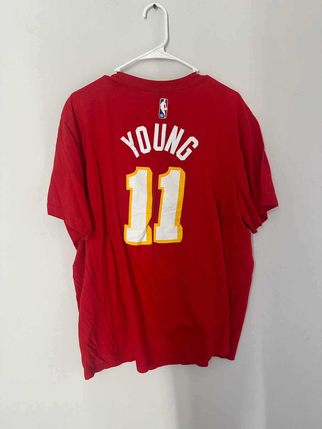 Nike Atlanta Hawks Trae Young #11 player t-shirt Sz 2XL