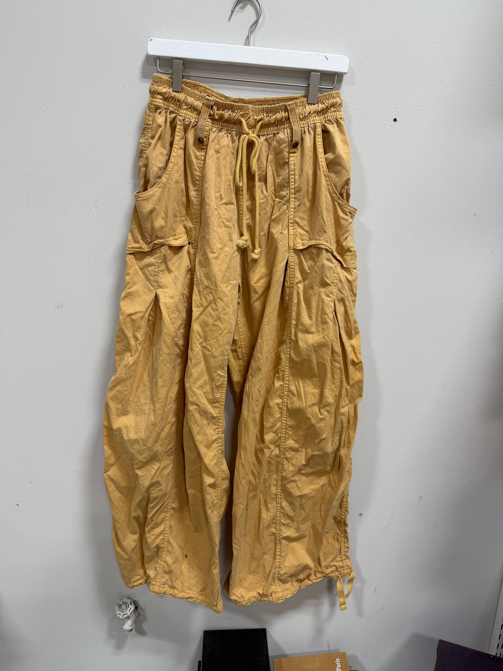 BDG (Urban Outfitters) Sunridge Mid-Rise Cargo Pants sz medium