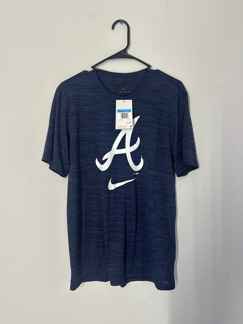 NEW Nike Atlanta Braves Logo Velocity Shirt Sz M