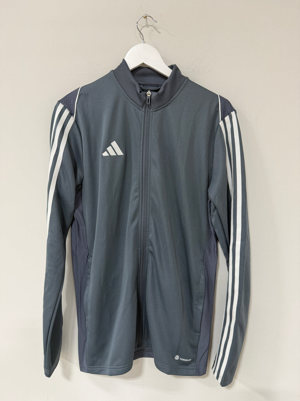 Adidas tiro 23 Mens Long Sleeve Jacket Size Medium