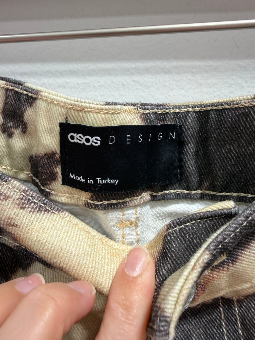 ASOS DESIGN Dad Shorts in Buttermilk Cow Print Denim Women's Size US 12