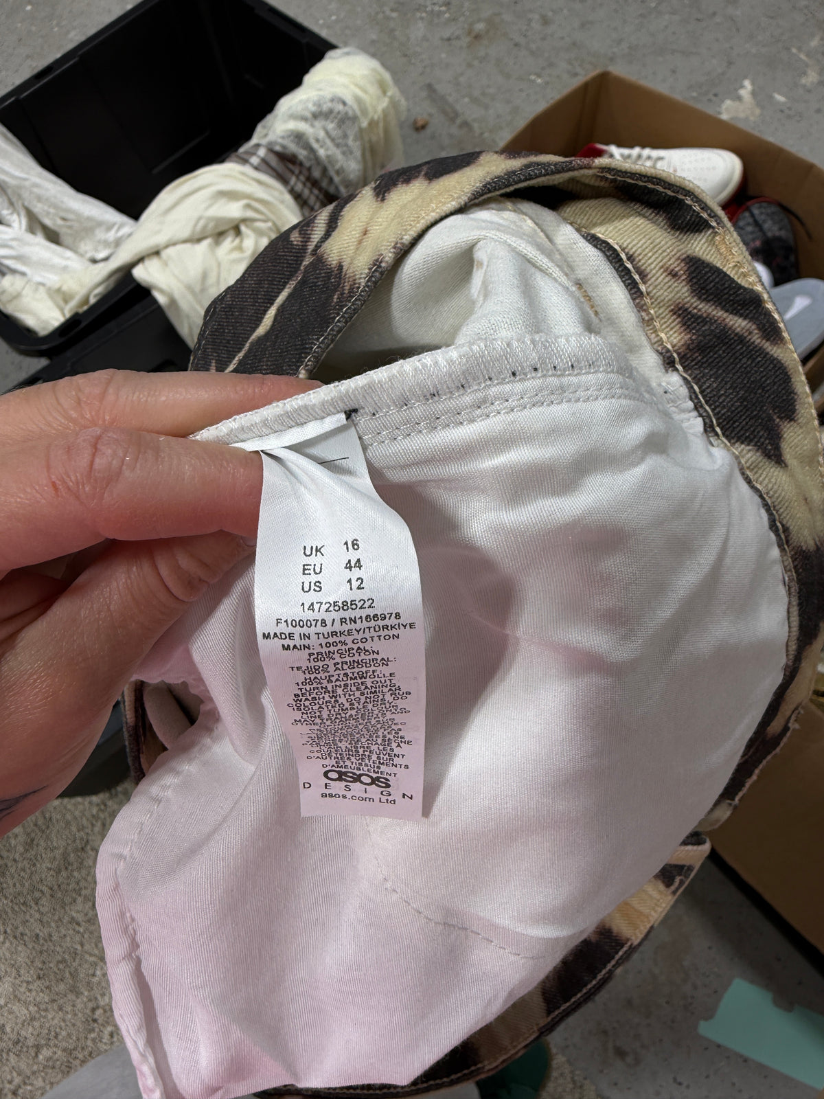 ASOS DESIGN Dad Shorts in Buttermilk Cow Print Denim Women's Size US 12