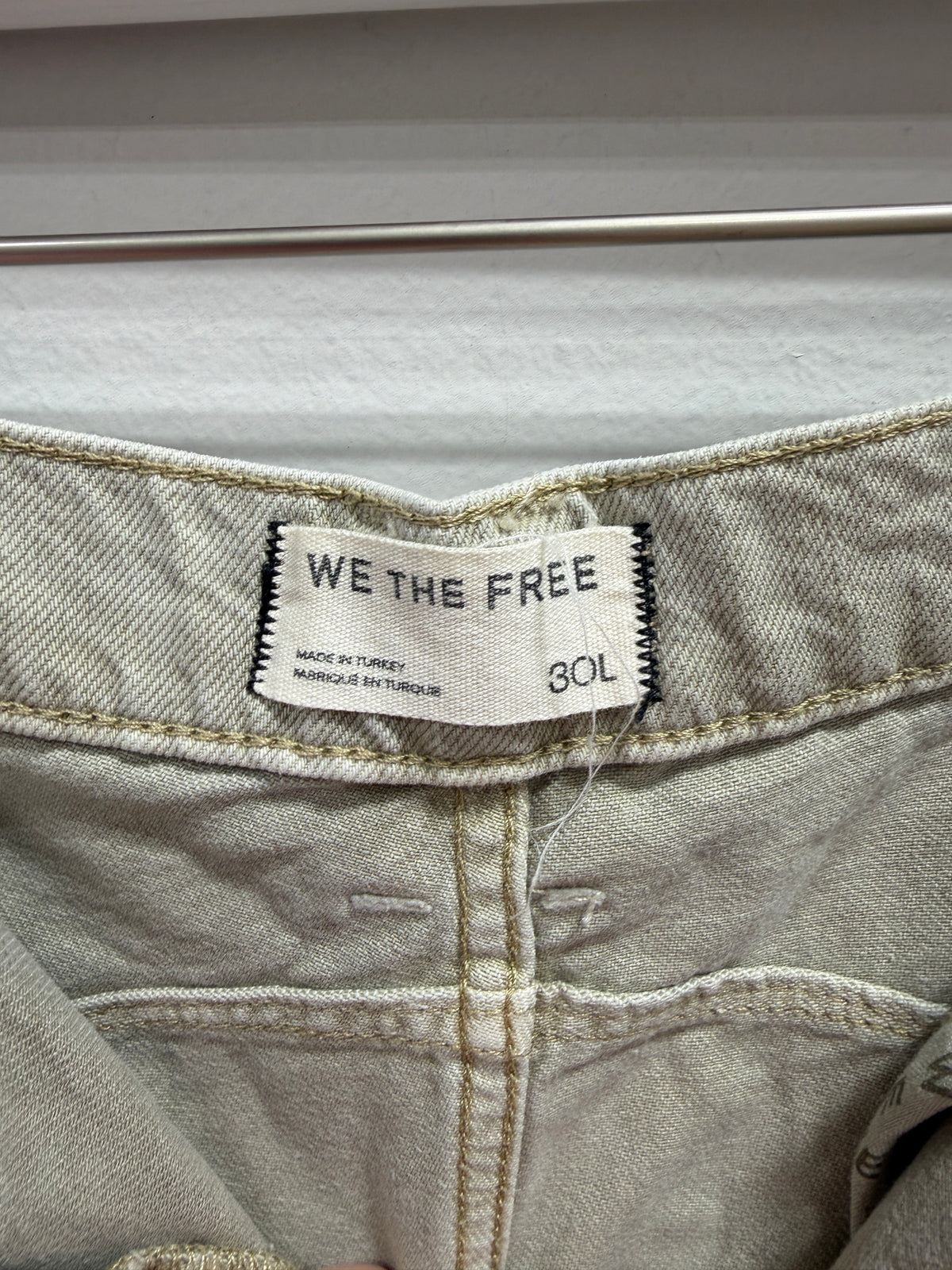 We The Free Free People Good Luck Mid-Rise Barrel Jeans Khaki Taupe Size 30L