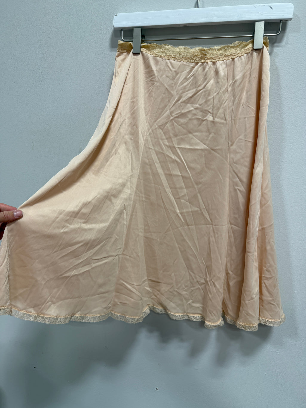 Vintage Tan Lace Trimmed Half Slip Skirt