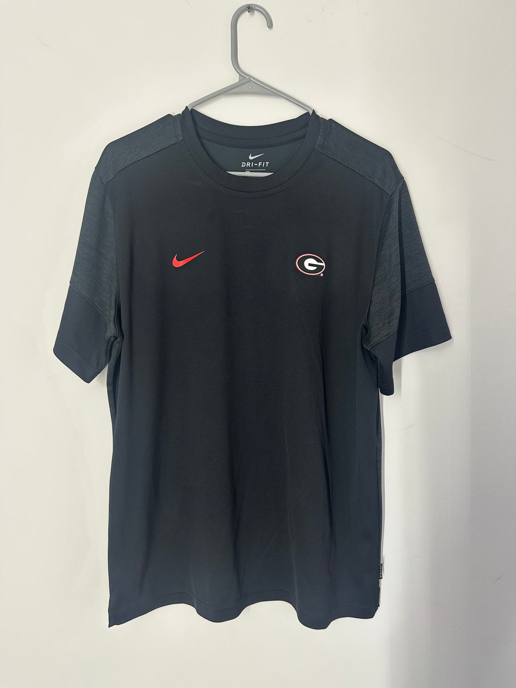 Nike Georgia Bulldogs Dri-FIT coaches t-shirt Sz L